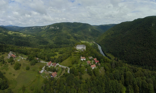 Grad Kostel 2